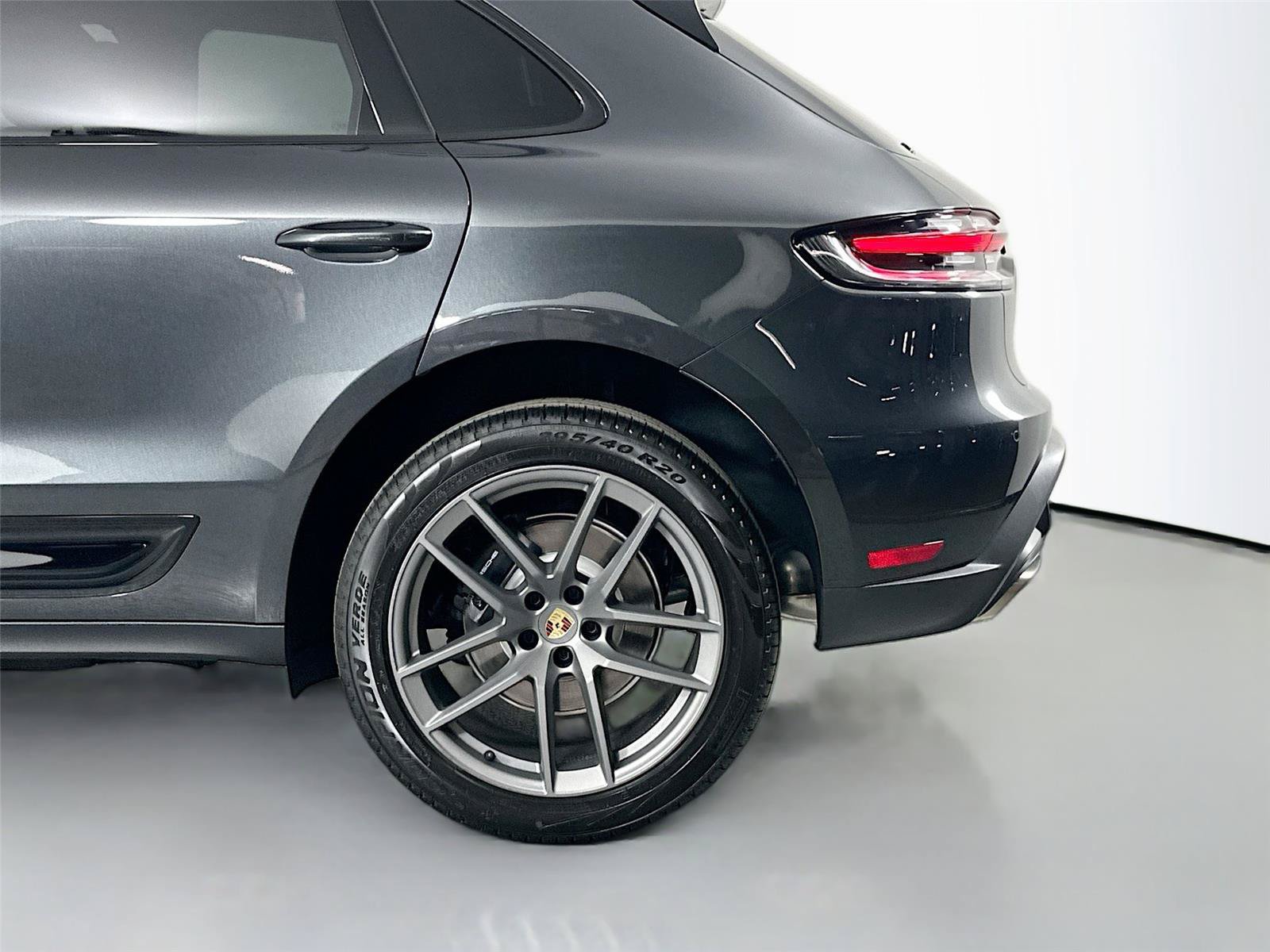 Certified 2026 Porsche Macan Turbo AWD/4WD image 12