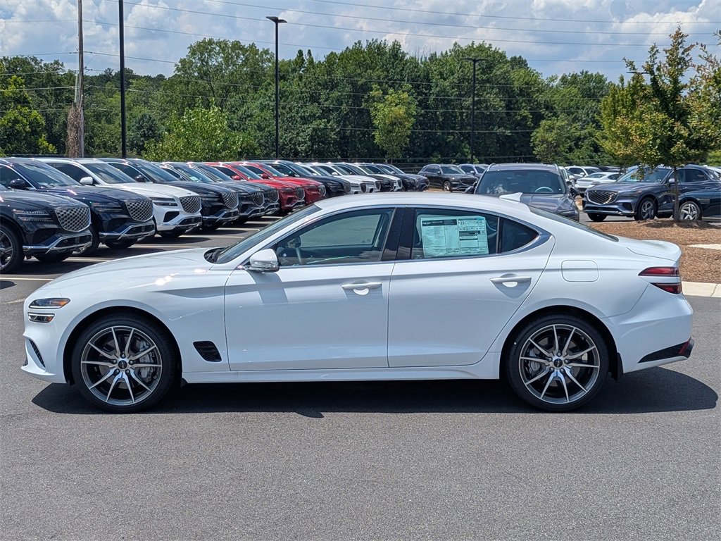 Used 2026 Genesis G70 2.5T image 4