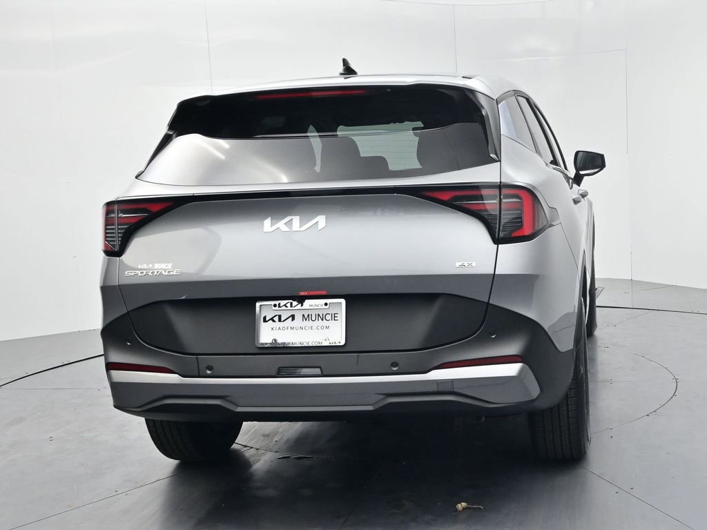 New 2026 Kia Sportage LX image 7