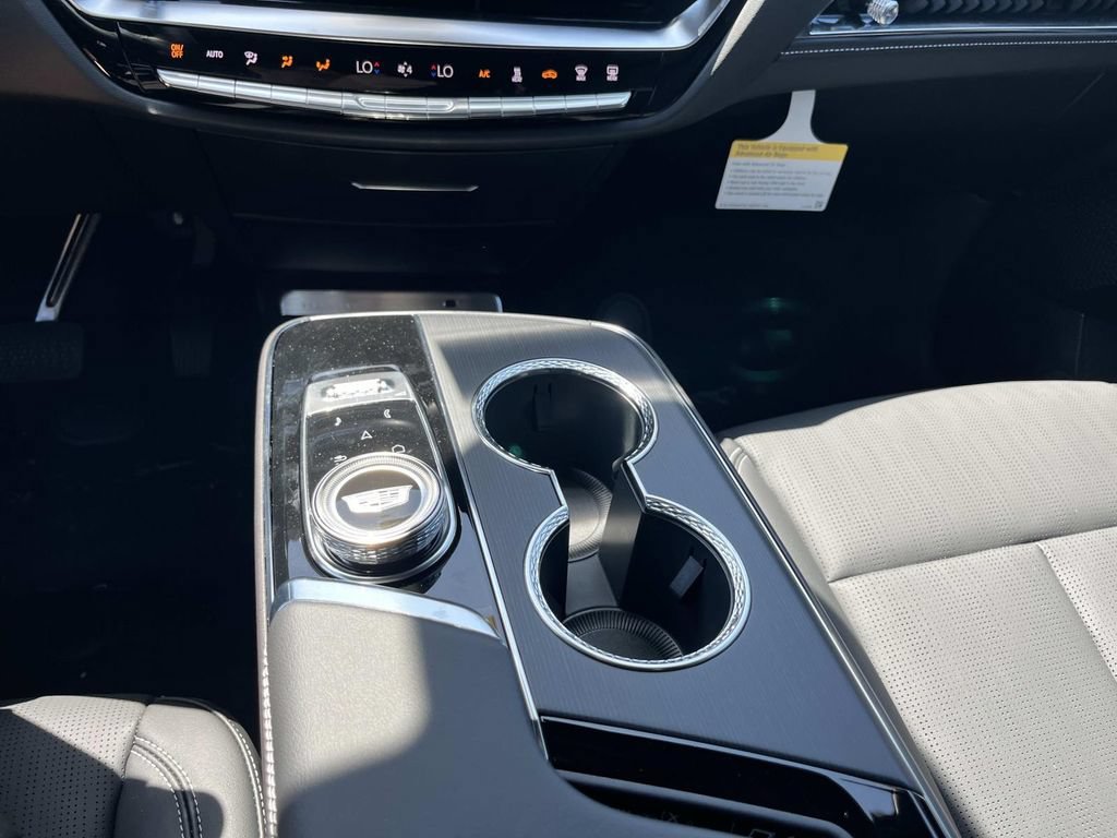 New 2026 Cadillac Lyriq Sport AWD/4WD image 31