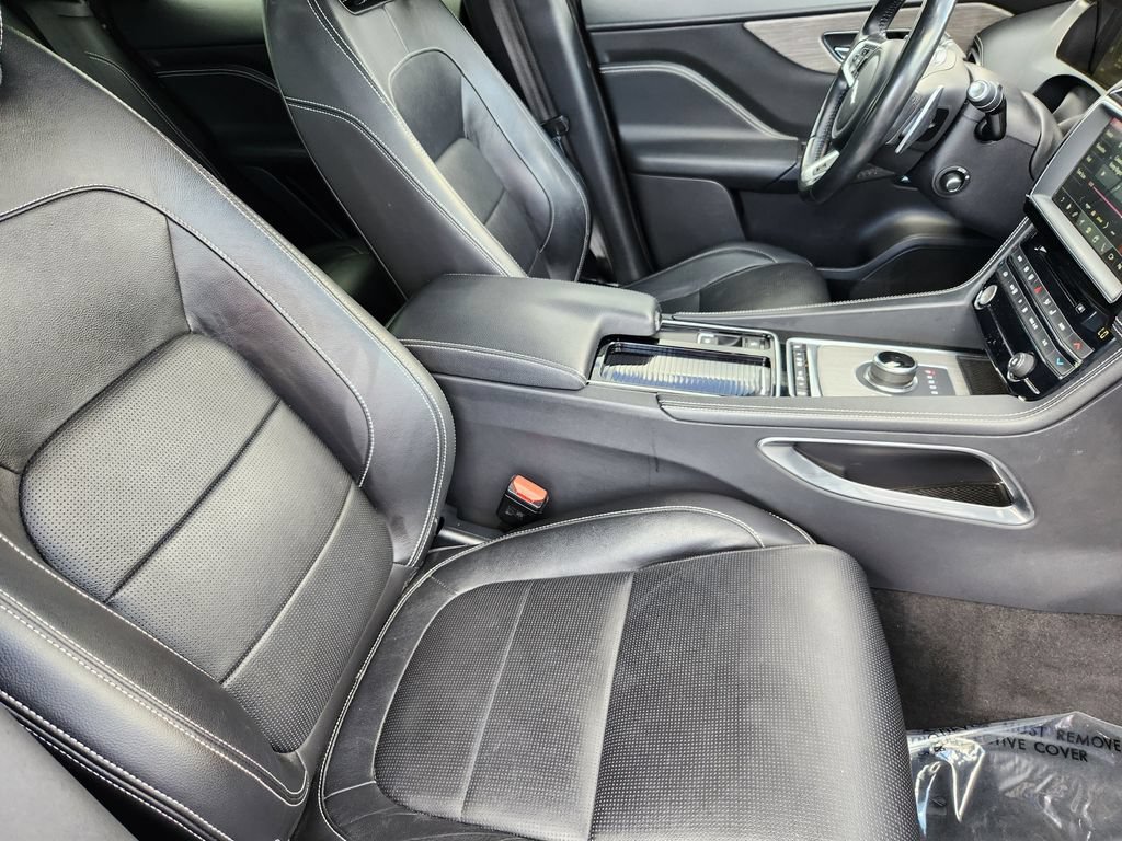 Used 2018 Jaguar F-PACE S AWD/4WD image 5