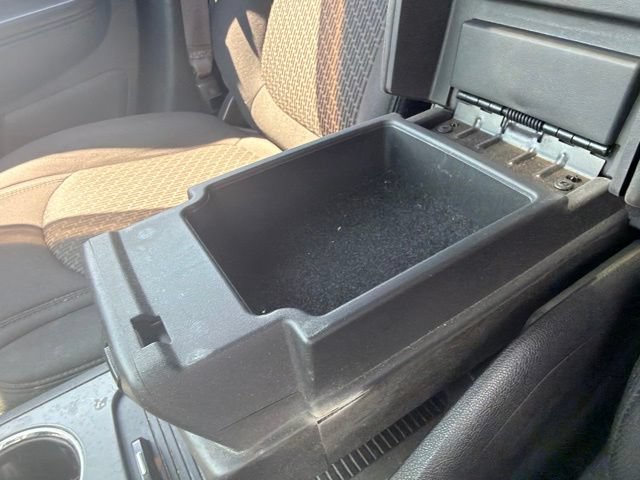 Used 2010 Chevrolet Traverse LT FWD image 28