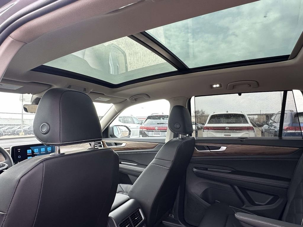 New 2026 Volkswagen Atlas SE AWD/4WD image 11