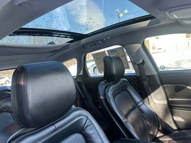 Used 2020 Lincoln Corsair Reserve w/ Elements Package image 13
