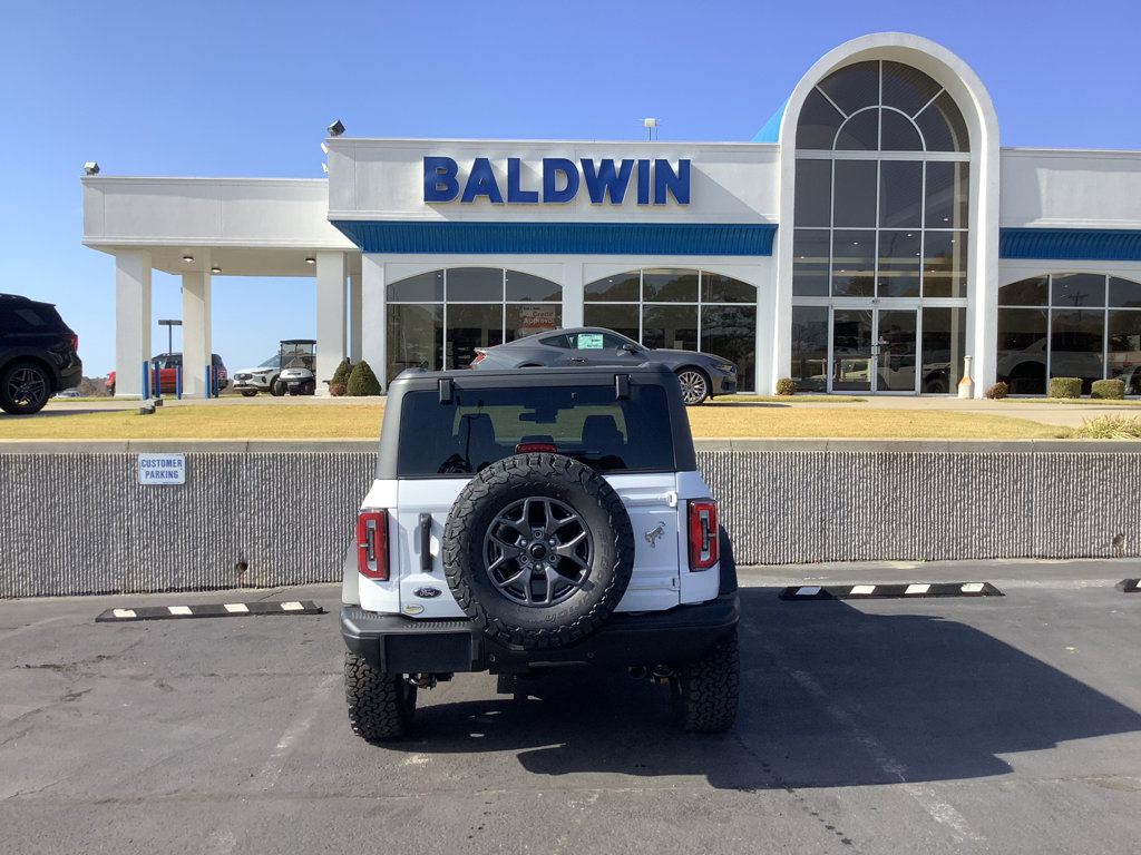 New 2025 Ford Bronco Badlands image 6
