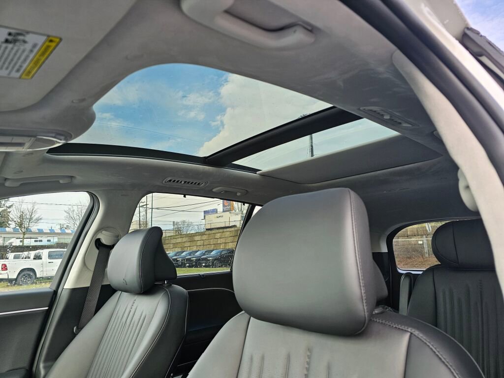 New 2026 Hyundai Ioniq 9 Calligraphy image 19