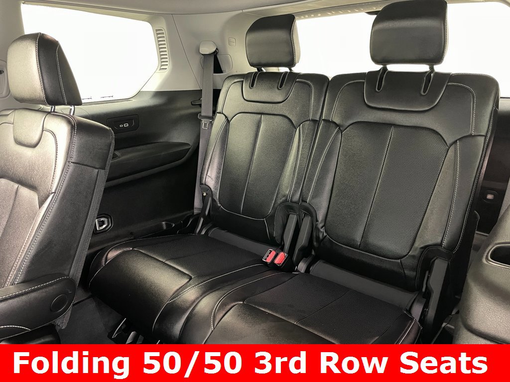 Used 2023 Jeep Grand Cherokee L Limited w/ Luxury Tech Group II image 16