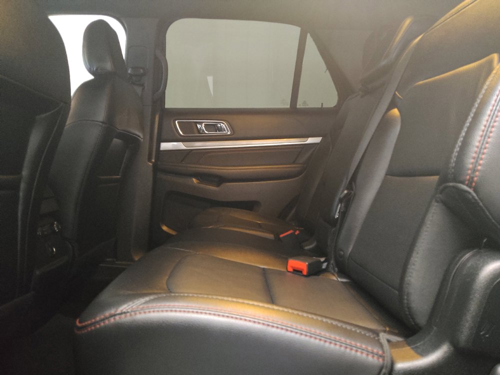 Used 2019 Ford Explorer Sport AWD/4WD image 18