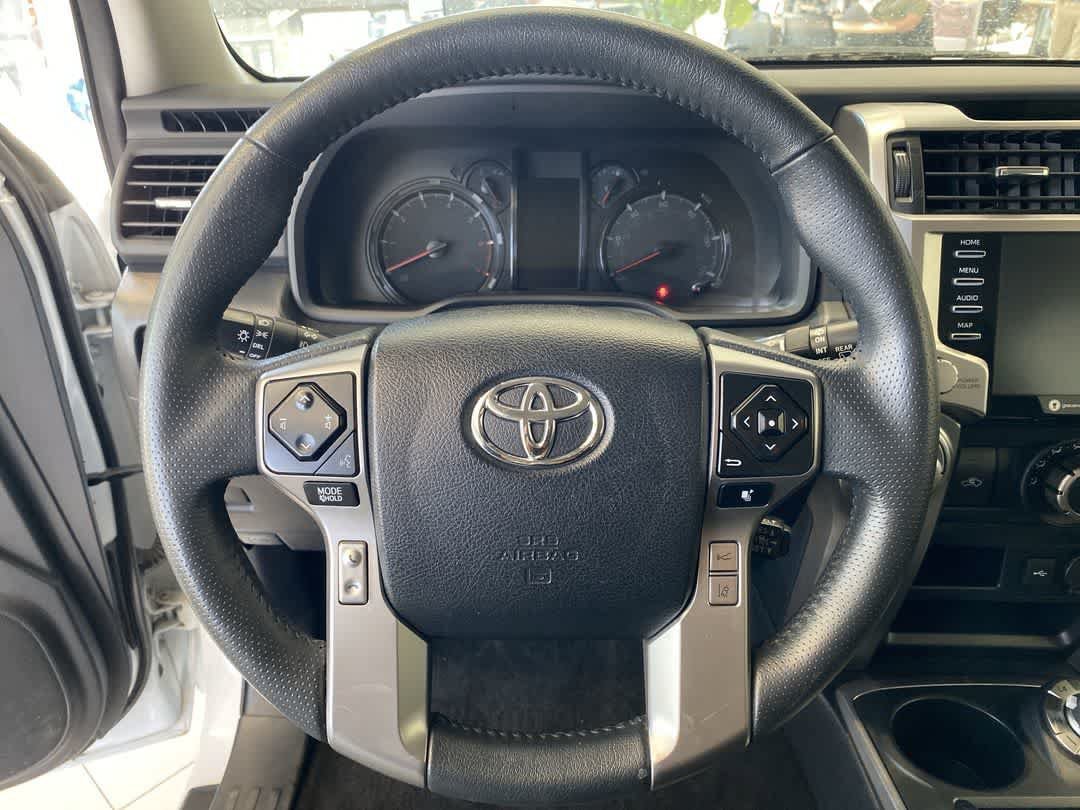 Certified 2024 Toyota 4Runner SR5 AWD/4WD image 17