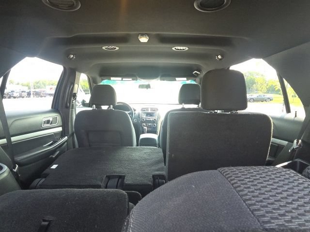 Used 2016 Ford Explorer XLT AWD/4WD image 13