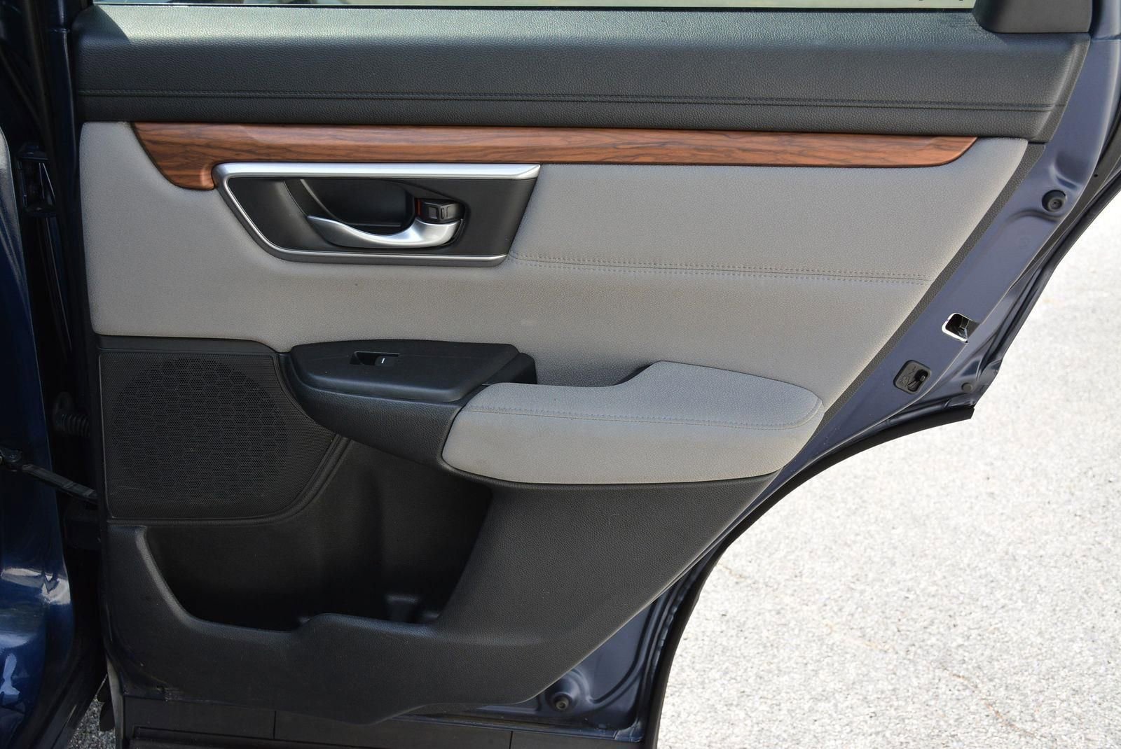 Used 2019 Honda CR-V EX image 18