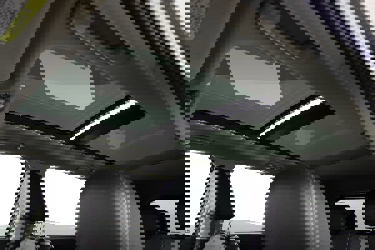 Used 2021 Kia Sorento S w/ Panoramic Sunroof Package image 27