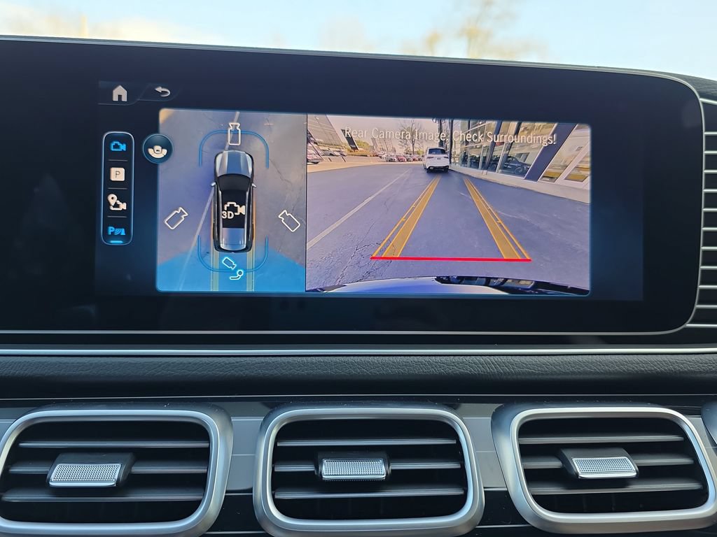 New 2026 Mercedes-Benz GLS 450 4MATIC image 28