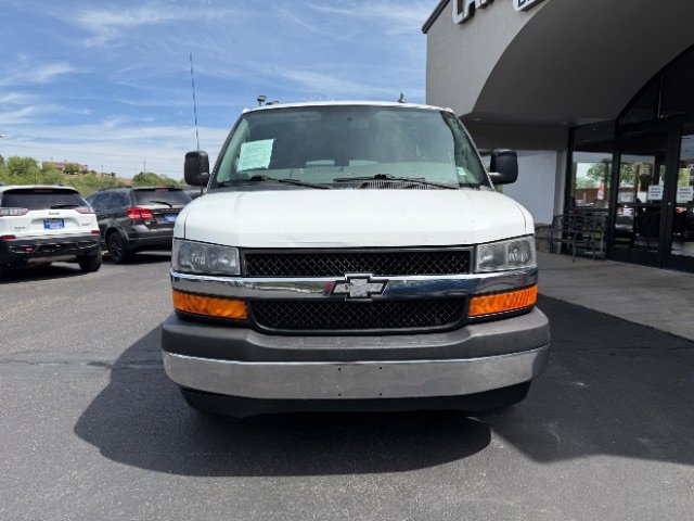 Used 2017 Chevrolet Express 3500 LT w/ LT Preferred Equipment Group image 2