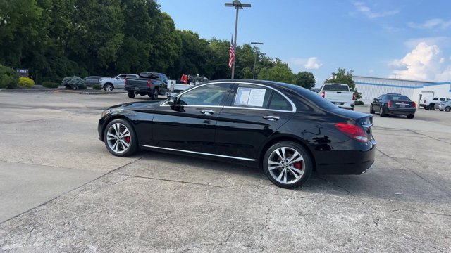 Used 2018 Mercedes-Benz C 300 4MATIC Sedan image 6