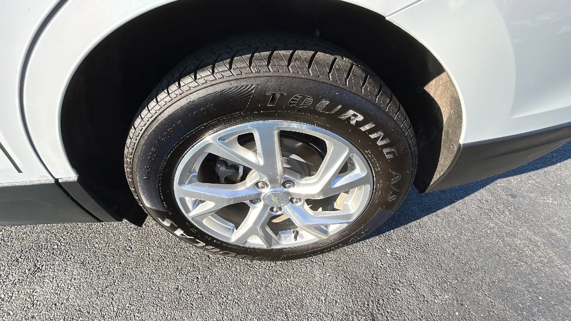 Used 2019 Chevrolet Equinox Premier FWD image 56