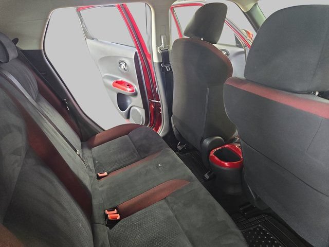 Used 2015 Nissan Juke SV w/ Technology Package AWD/4WD image 13