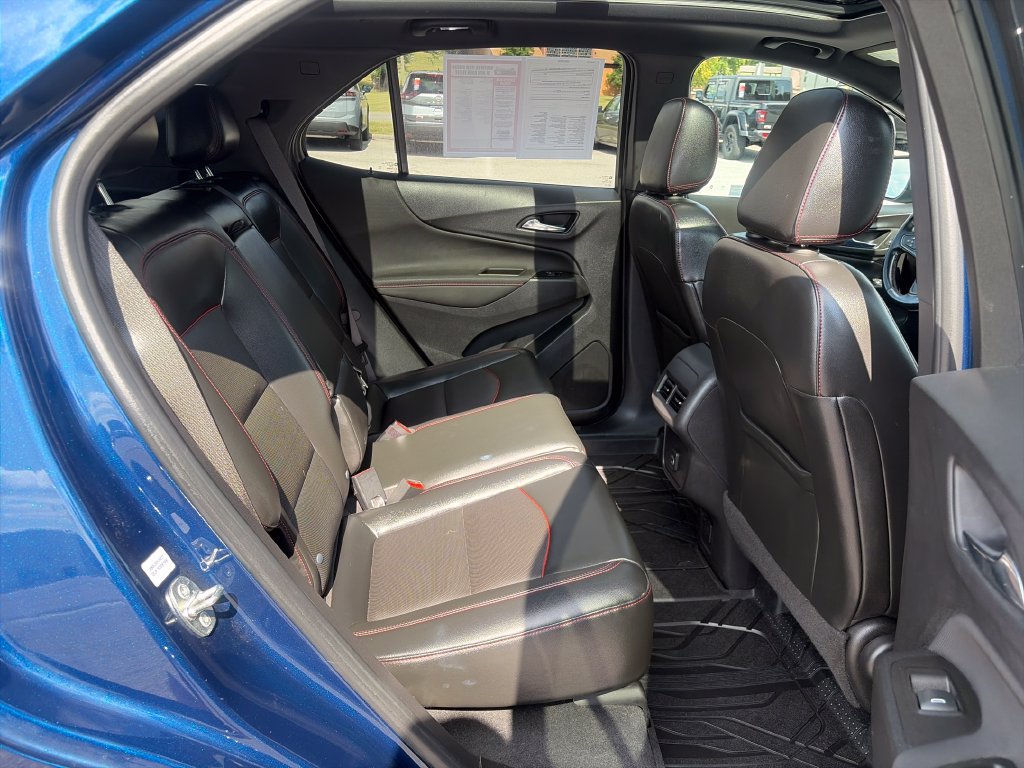 Used 2022 Chevrolet Equinox RS w/ RS Leather Package AWD/4WD image 41