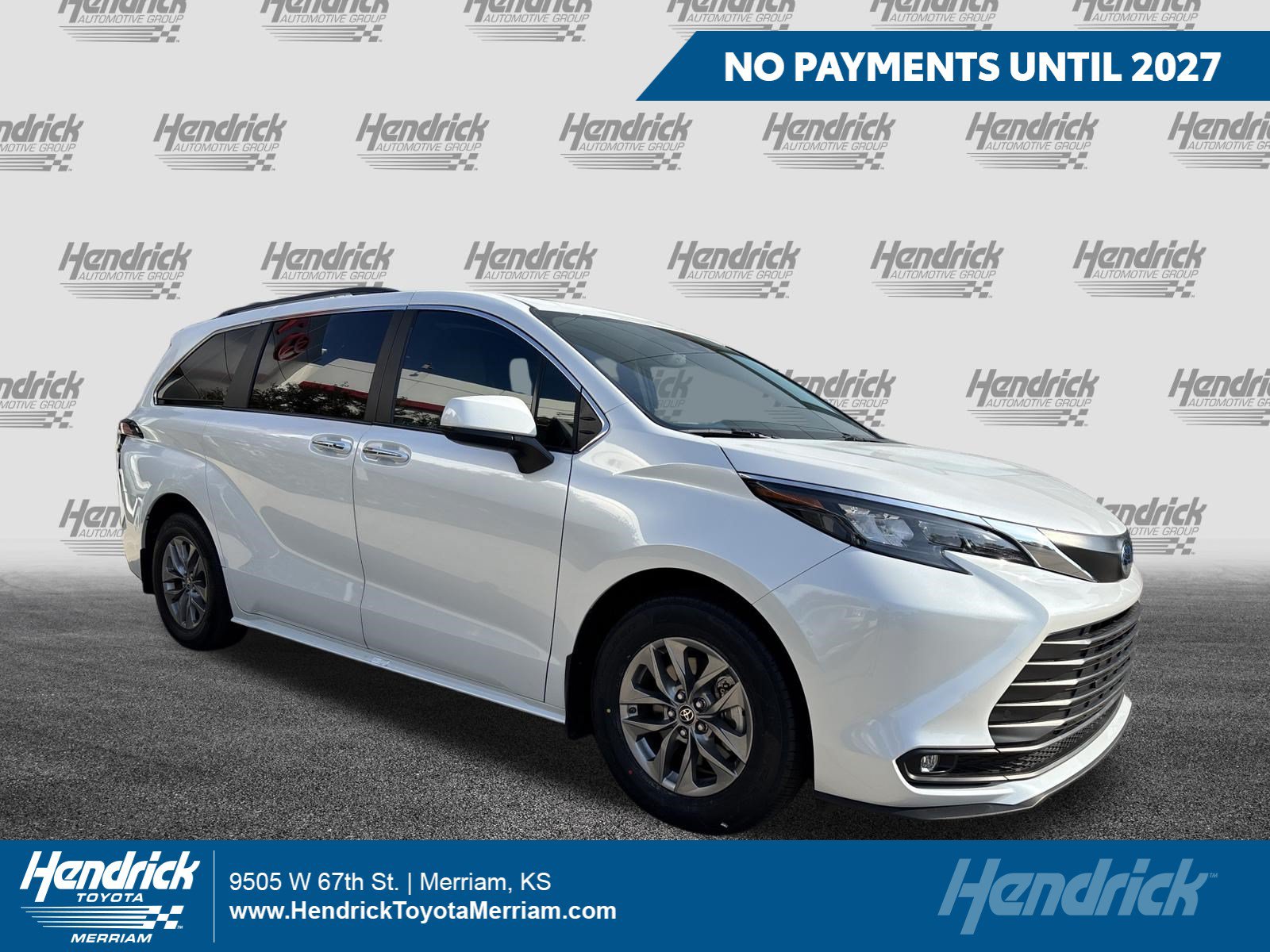 Used 2025 Toyota Sienna XLE