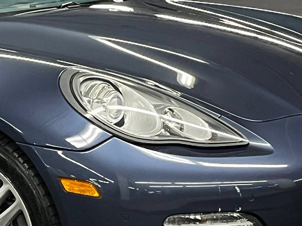 Used 2011 Porsche Panamera 4 AWD/4WD image 40