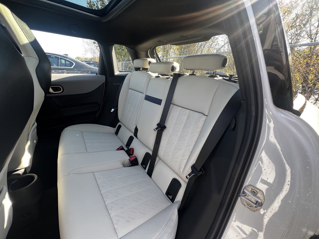 New 2025 MINI Cooper S image 13