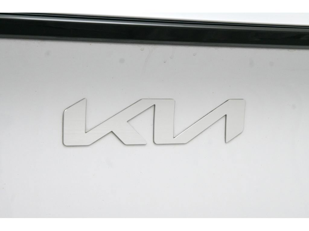 Used 2023 Kia Sportage EX image 58