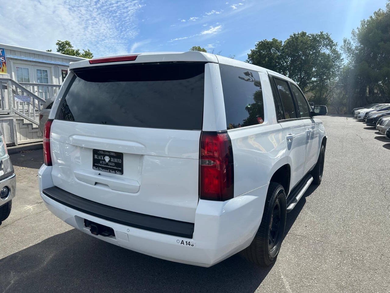 Used 2015 Chevrolet Tahoe 4WD w/ Remote Keyless Entry Package image 12