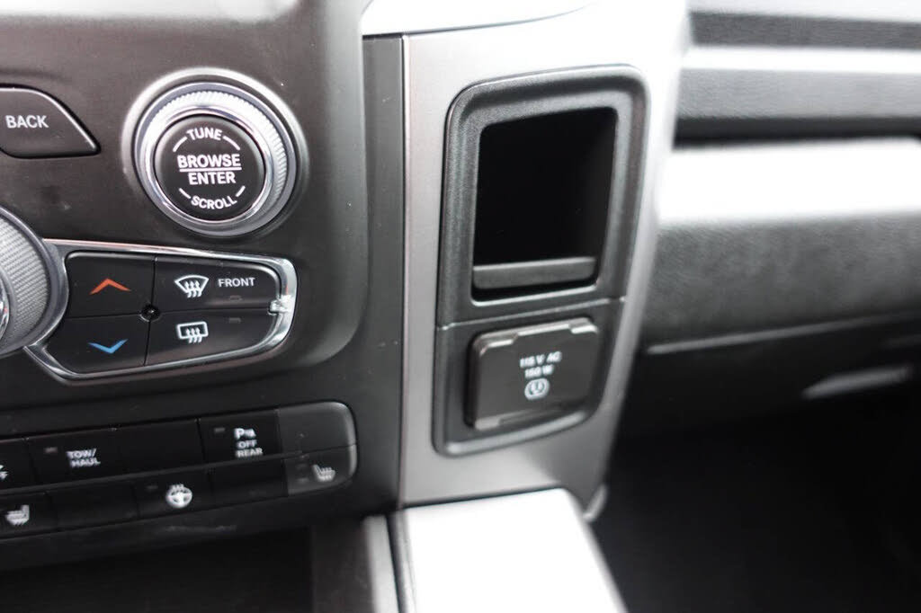 Used 2023 RAM 1500 Warlock AWD/4WD image 41