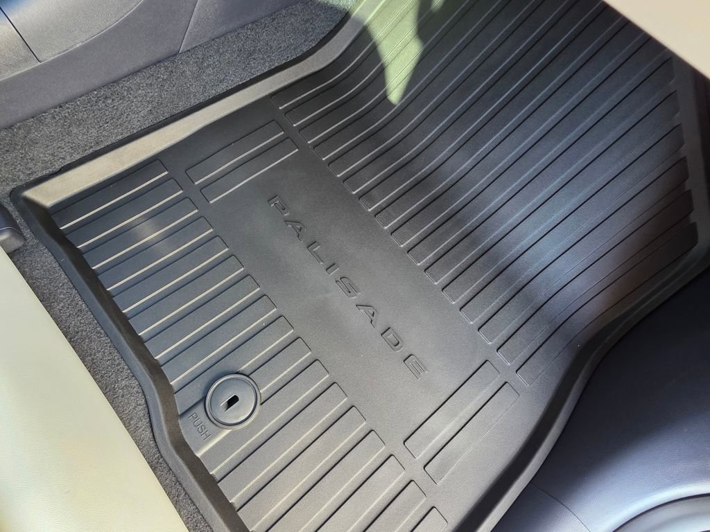 New 2026 Hyundai Palisade Calligraphy FWD image 13