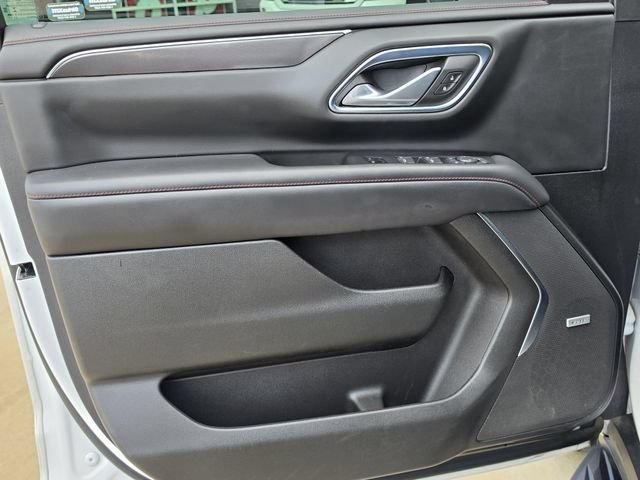 Used 2022 Chevrolet Tahoe RST w/ Luxury Package AWD/4WD image 77