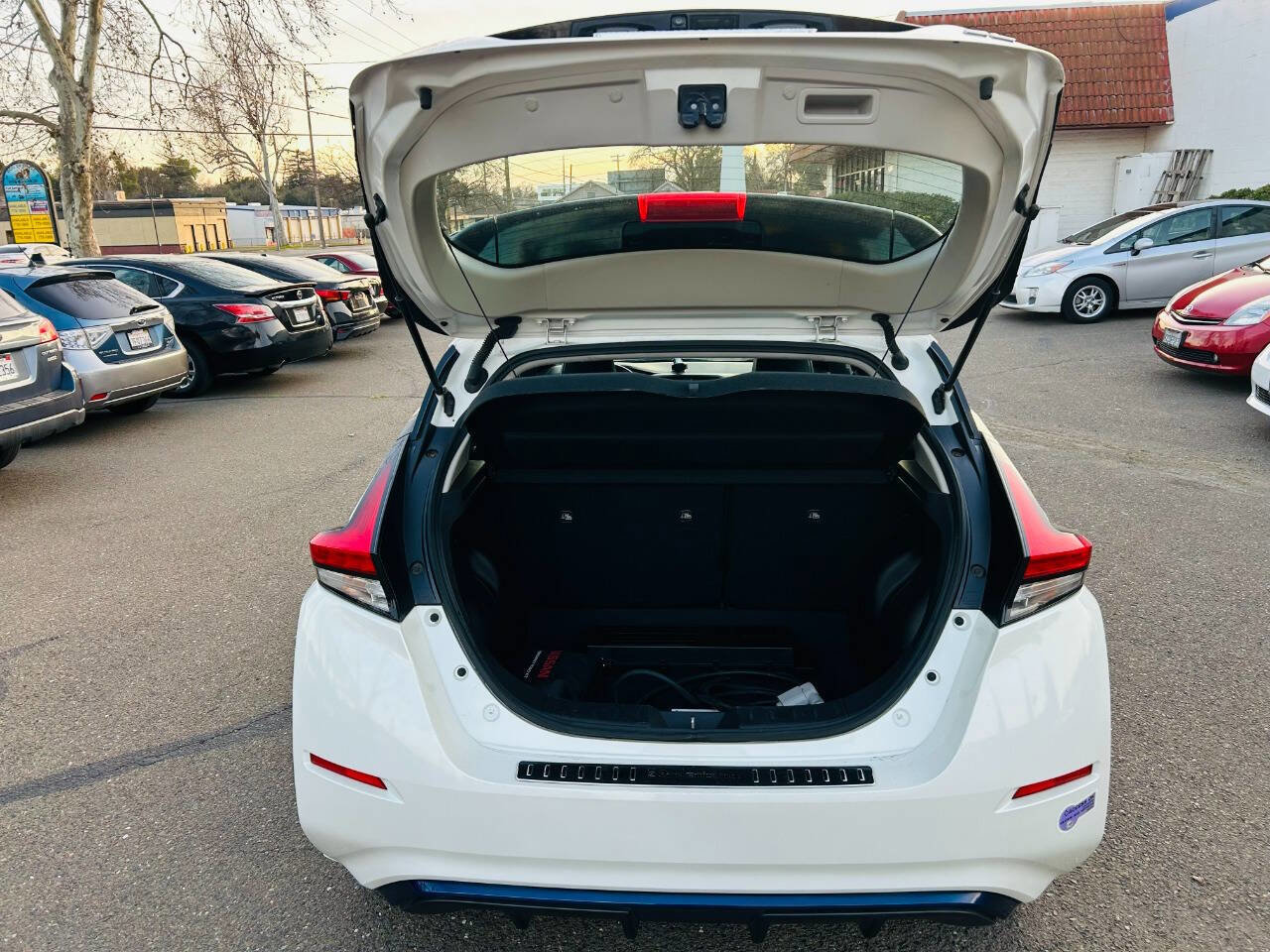 Used 2019 Nissan Leaf SL w/ SL Technology Package image 9
