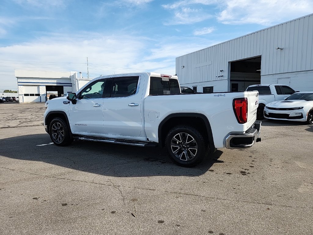 Used 2019 GMC Sierra 1500 SLT w/ SLT Premium Plus Package AWD/4WD image 9