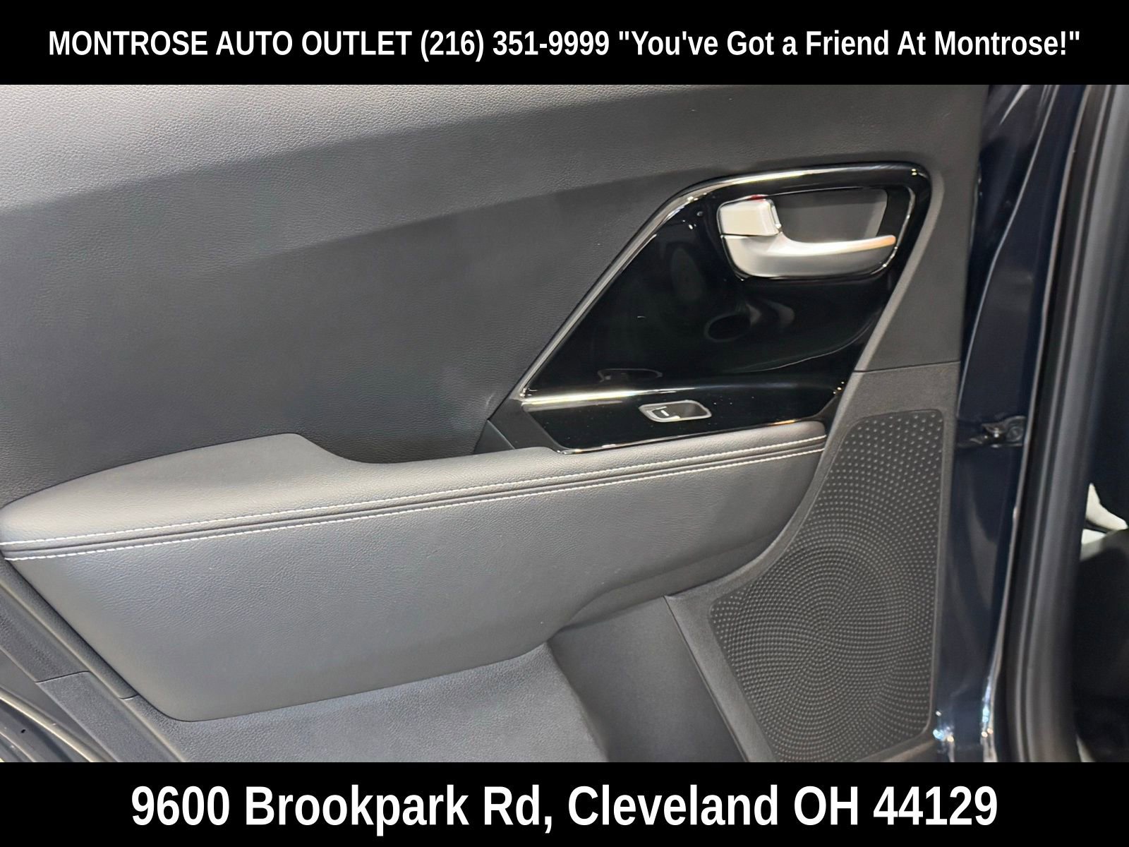 Used 2022 Kia Niro EX w/ Cold Weather Package image 37