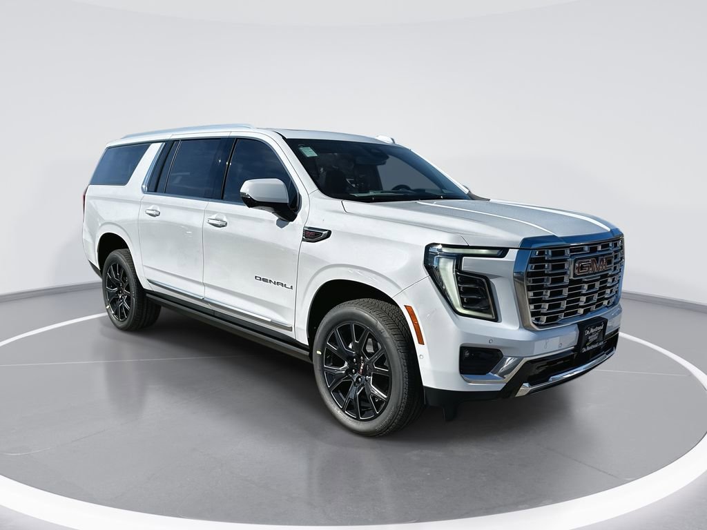 New 2026 GMC Yukon XL Denali w/ Sun & Power Step Package AWD/4WD image 1