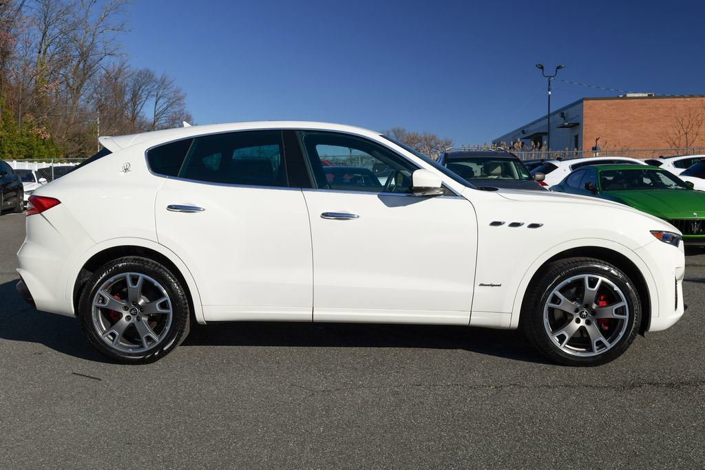 Used 2020 Maserati Levante GranSport image 8