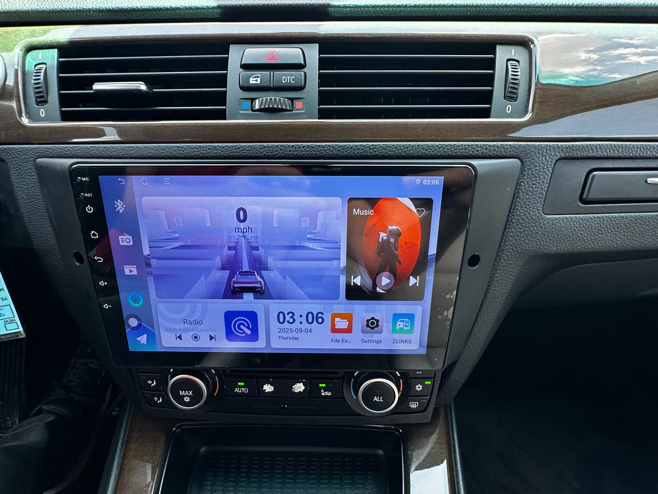 Used 2010 BMW 335i Sedan image 24