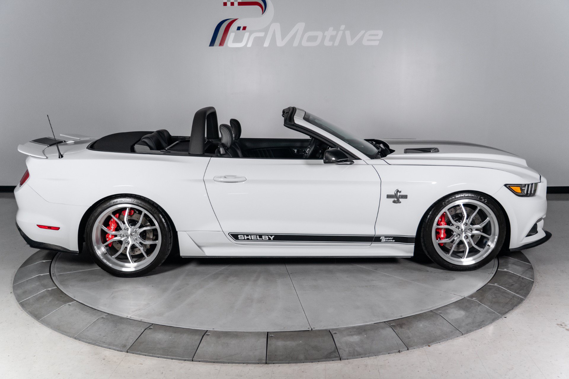 Used 2015 Ford Mustang GT Premium w/ Equipment Group 401A RWD image 12