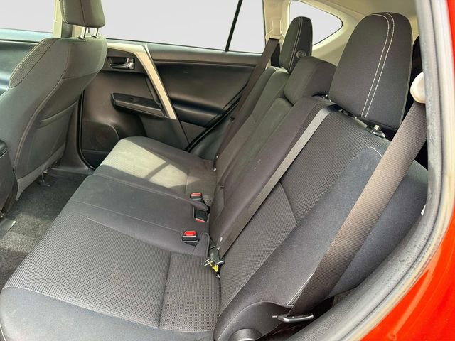 Used 2016 Toyota RAV4 XLE FWD image 14