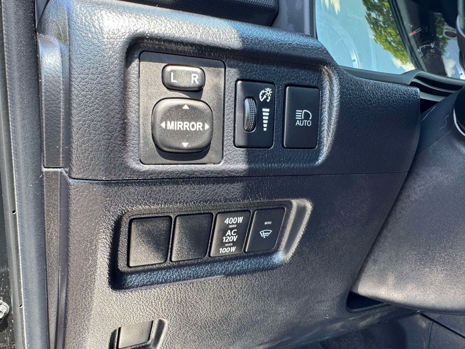Certified 2024 Toyota 4Runner TRD Off-Road Premium w/ Moonroof Package AWD/4WD image 27