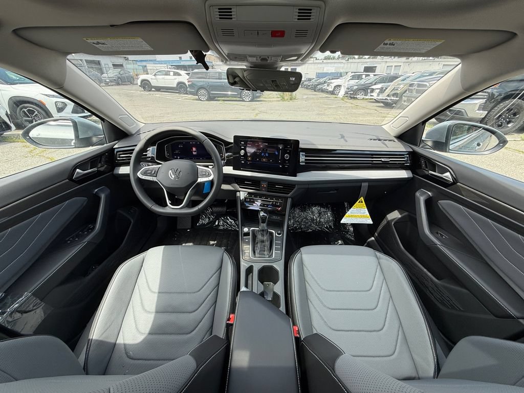 New 2026 Volkswagen Jetta SEL FWD image 21