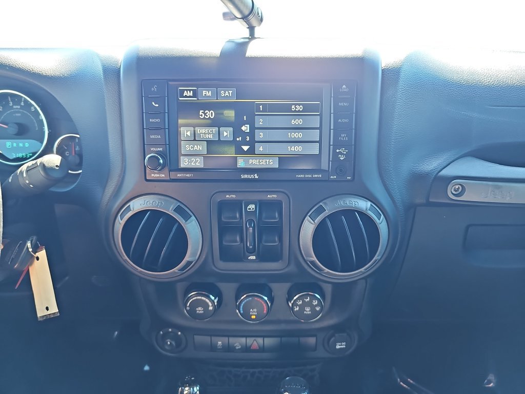 Used 2015 Jeep Wrangler Unlimited Sport w/ Quick Order Package 24S AWD/4WD image 20