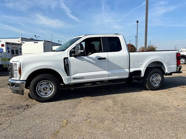 New 2024 Ford F350 XL w/ 360-Degree Camera Package image 3