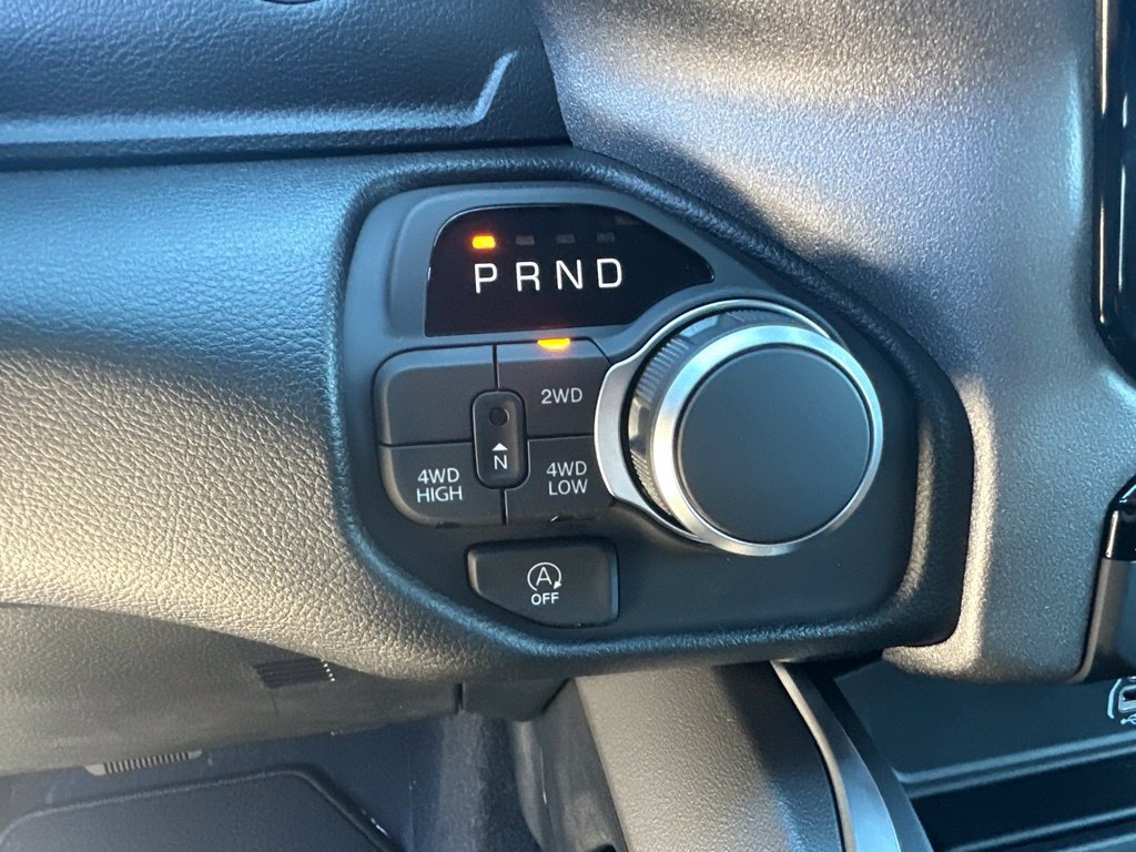 New 2027 RAM 1500 Express AWD/4WD image 28