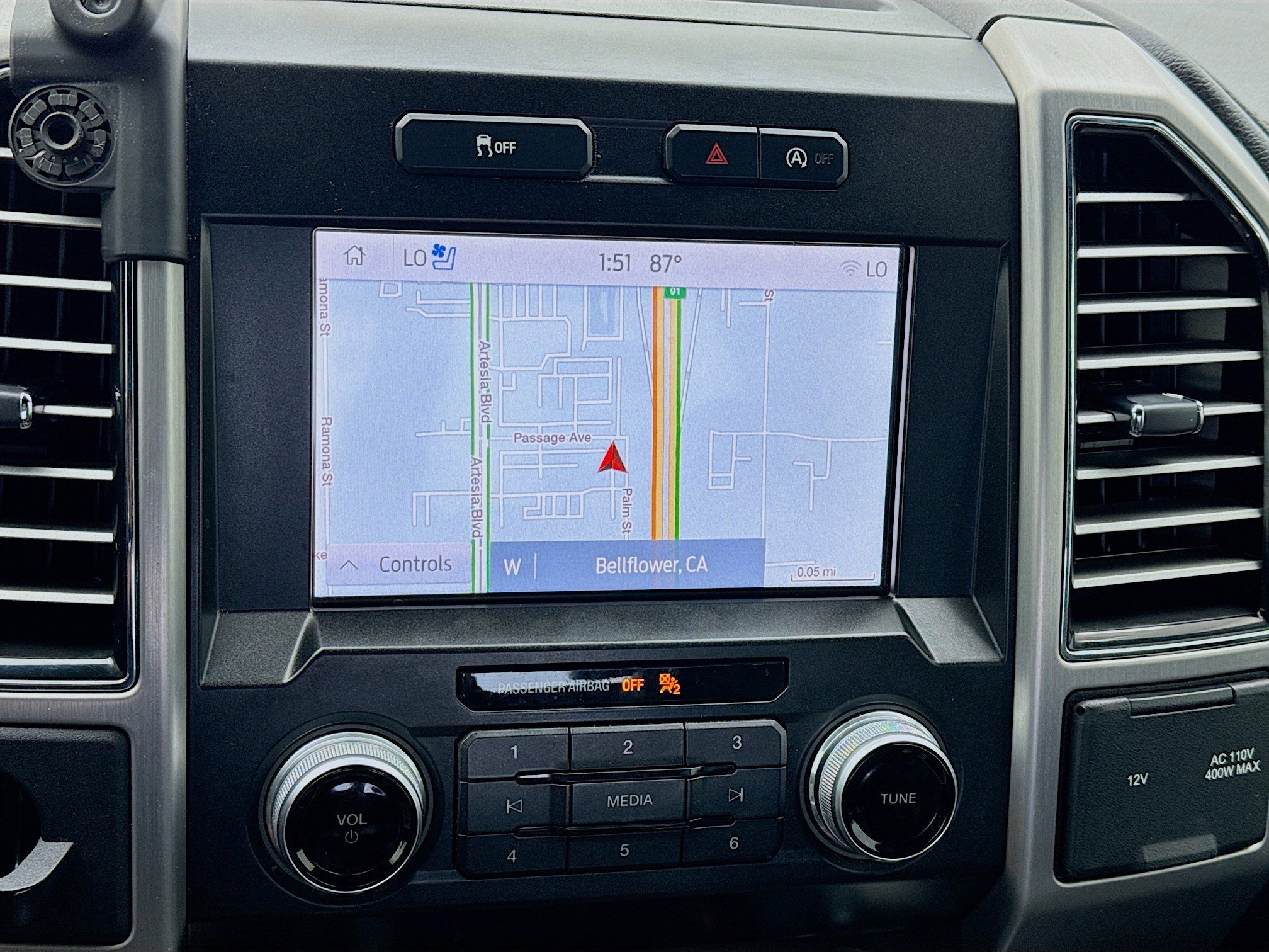 Used 2019 Ford F150 Platinum RWD image 9