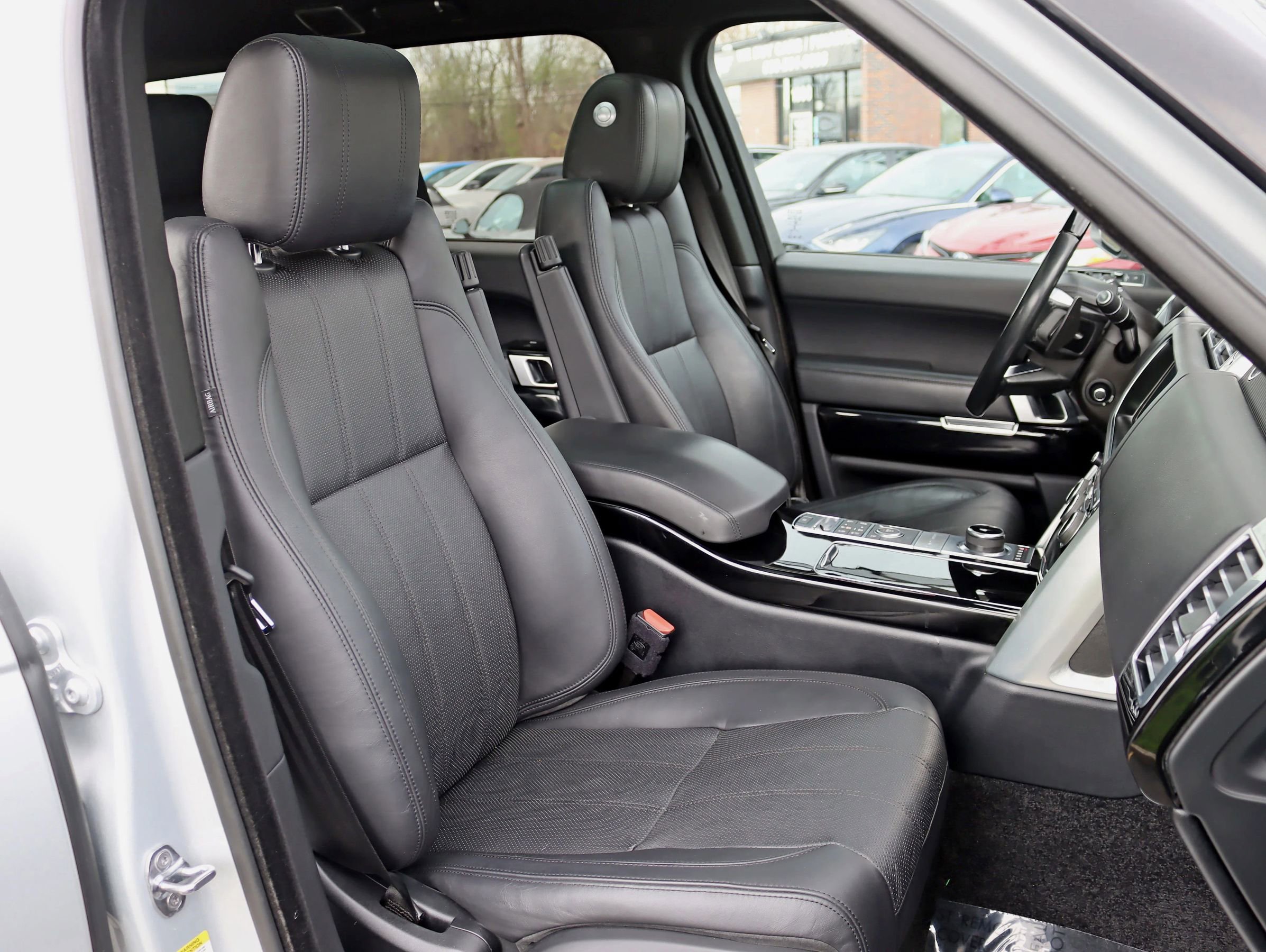 Used 2017 Land Rover Range Rover Supercharged image 30