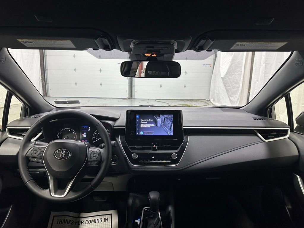 Used 2025 Toyota Corolla SE FWD image 41