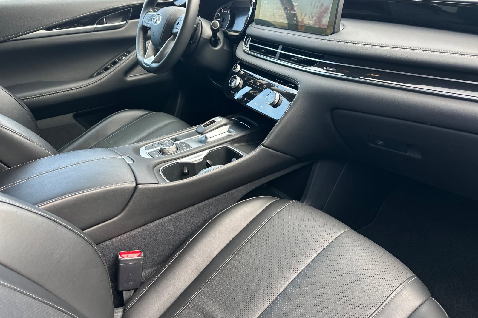 Certified 2025 INFINITI QX60 Pure image 21