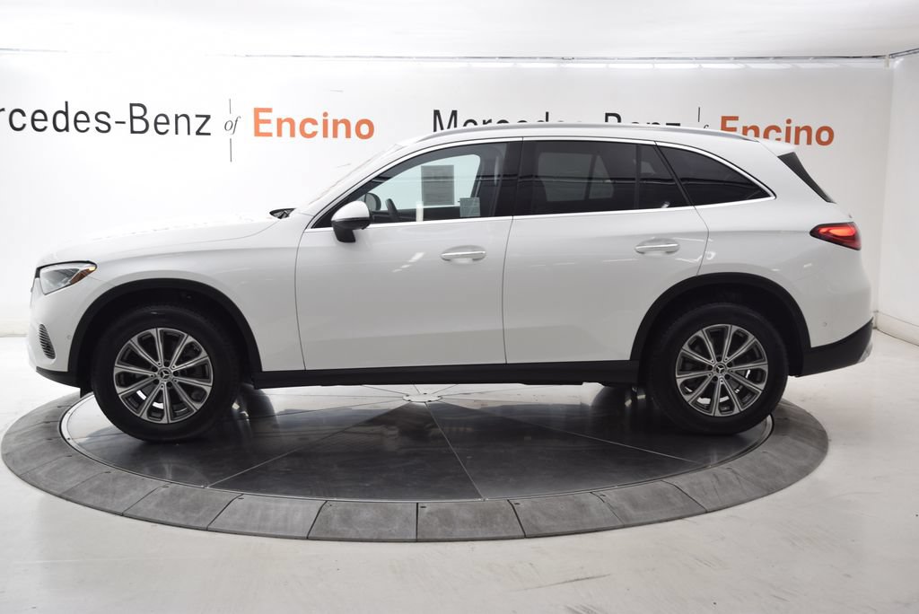 Certified 2023 Mercedes-Benz GLC 300 image 3