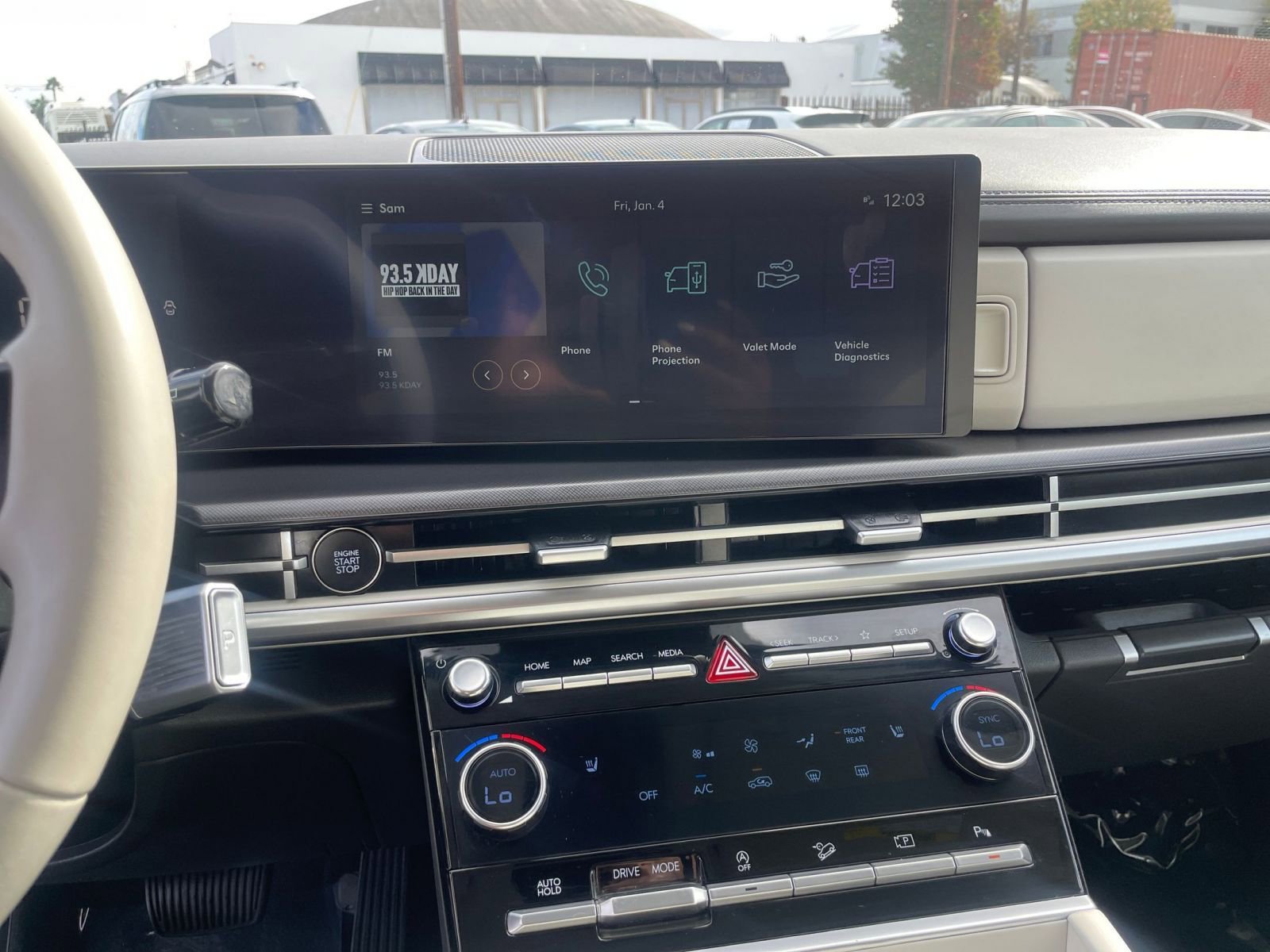 Used 2025 Hyundai Santa Fe SEL image 18