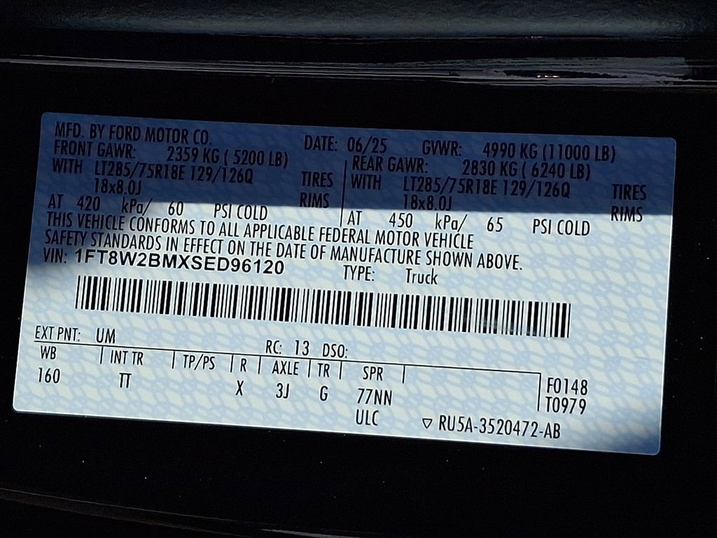 Certified 2025 Ford F250 Platinum w/ Platinum Plus Package image 29